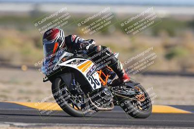 media/Nov-06-2023-Moto Forza (Mon) [[ce023d0744]]/3-Intermediate Group/Session 5 (Turn 4)/